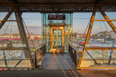 Bahnhof Mühldorf Brücke Fotomotiv