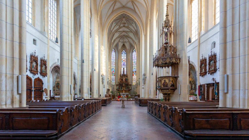 D_AÖ_Neuötting_03_Kirche St. Nikolaus Altaransicht (Dirschl Johann)