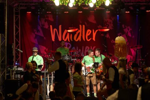 D_PA_Bad Griesbach_Karpfhamer Fest 2022 Bierzelt (Dirschl Johann)_DSC06825