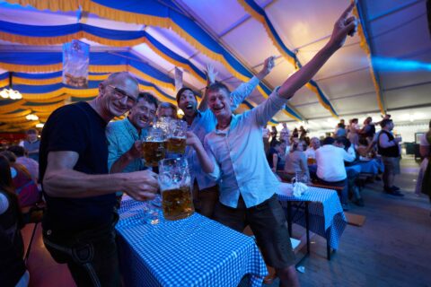 D_PA_Bad Griesbach_Karpfhamer Fest 2022 Bierzelt Karpfhamer Hütte (Dirschl Johann)_DSC02513