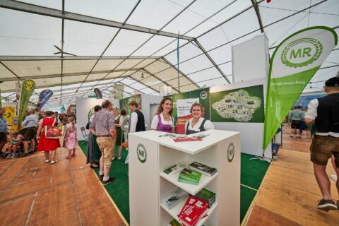 D_PA_Bad Griesbach_Karpfhamer Fest 2022 Rottalschau Halle (Dirschl Johann)_DSC02697