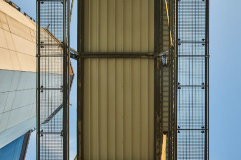 Übergang von unten