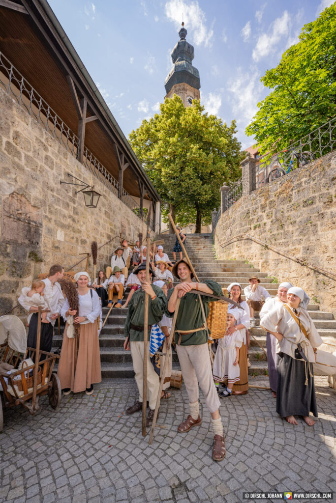 D_AÖ_Burghausen_Burgfest 2023 Einzug (Dirschl Johann)_DSC07338