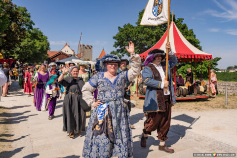 D_AÖ_Burghausen_Burgfest 2023 Einzug (Dirschl Johann)_DSC07397