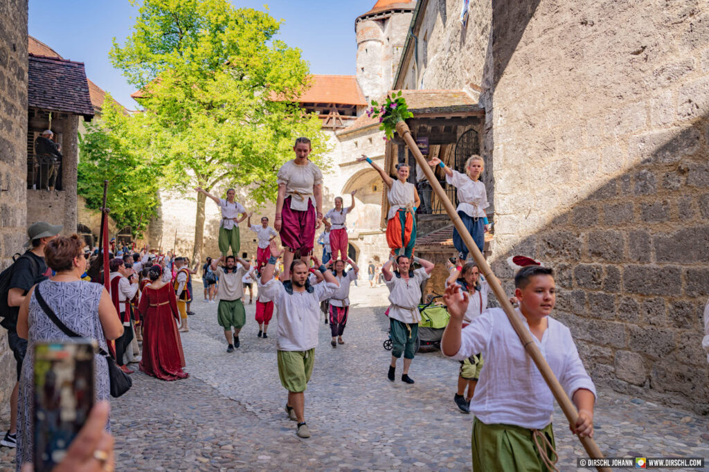 D_AÖ_Burghausen_Burgfest 2023 Einzug (Dirschl Johann)_DSC07408