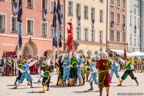 D_AÖ_Burghausen_Burgfest 2023 Einzug (Dirschl Johann)_DSC09912