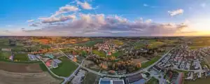 Luftaufnahme Mitterskirchen, Niederbayern: Panoramablick