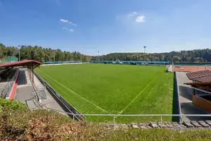 Sportplatz Tribüne, Erlbach, Landkreis Altötting, Oberbayern